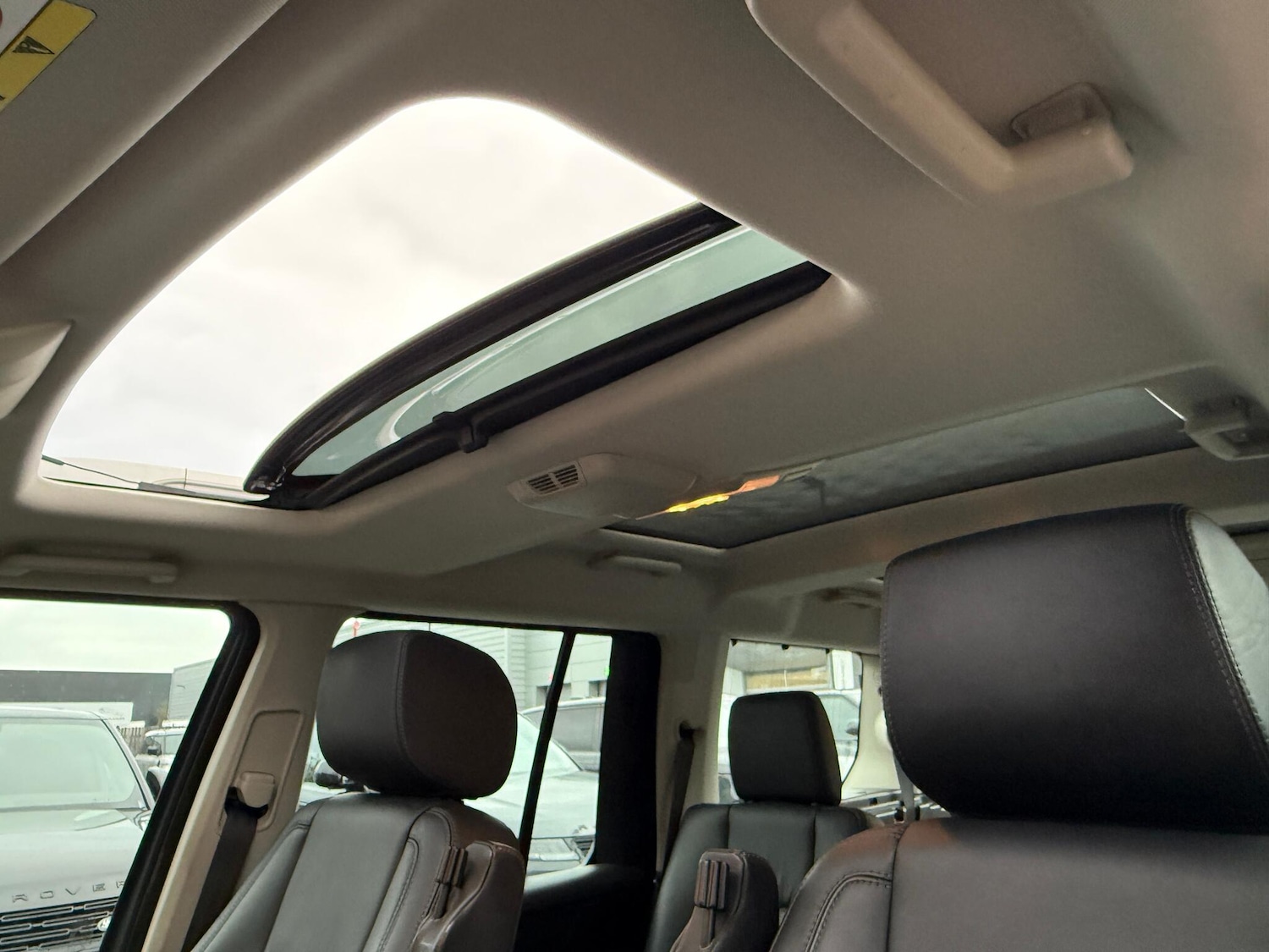 Used Land Rover Discovery 4 2016 for sale - 76689377: Photo 6