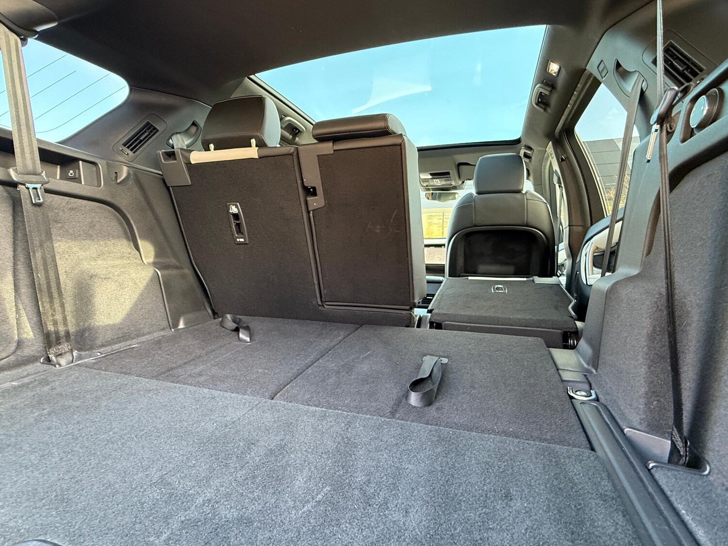 Used Land Rover Discovery Sport 2024 for sale - 76606899: Photo 32