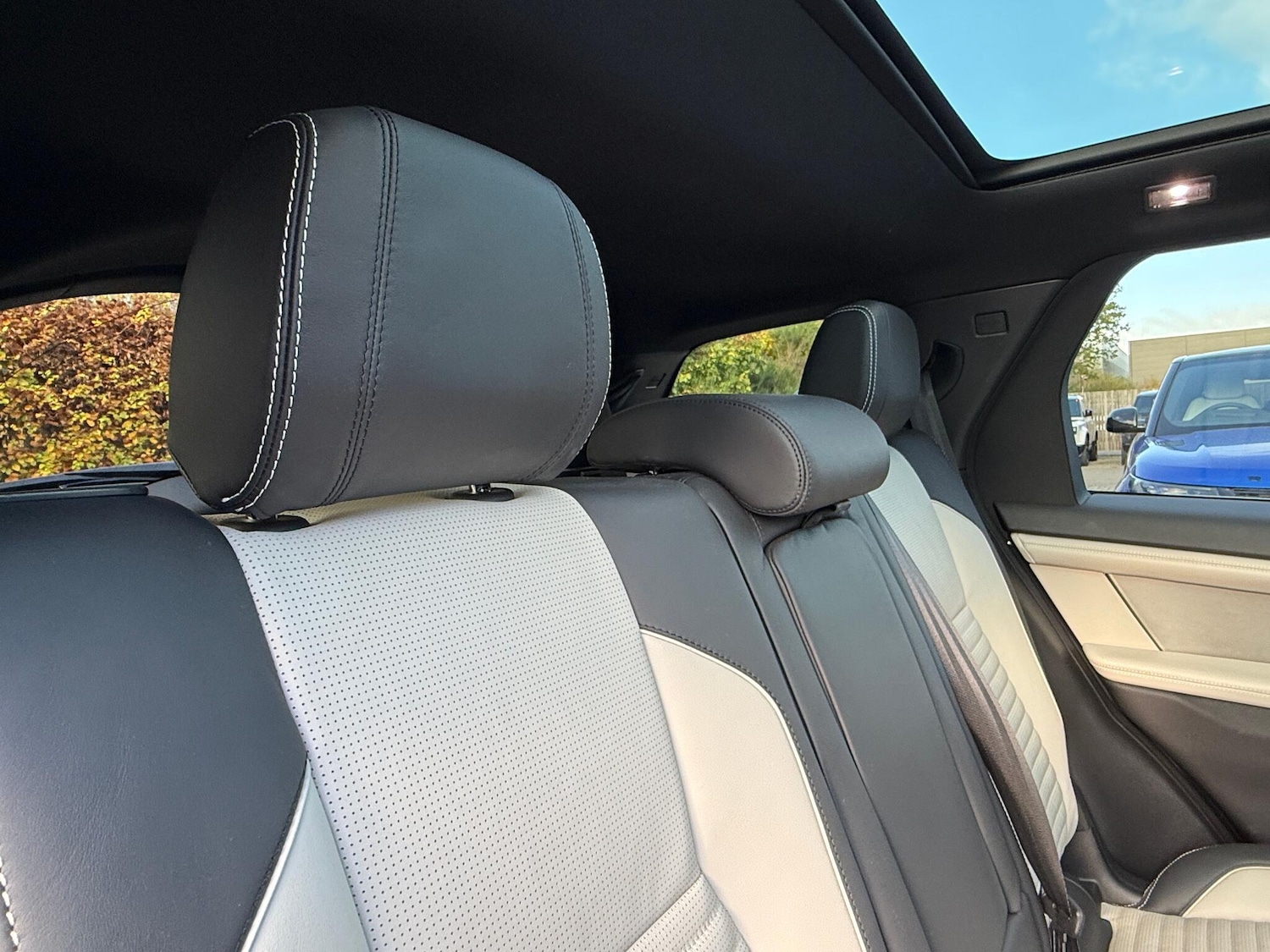 Used Land Rover Discovery Sport 2024 for sale - 76606899: Photo 33