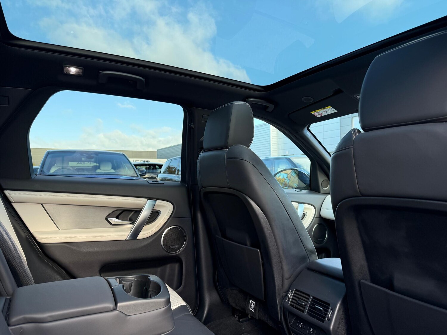 Used Land Rover Discovery Sport 2024 for sale - 76606899: Photo 35