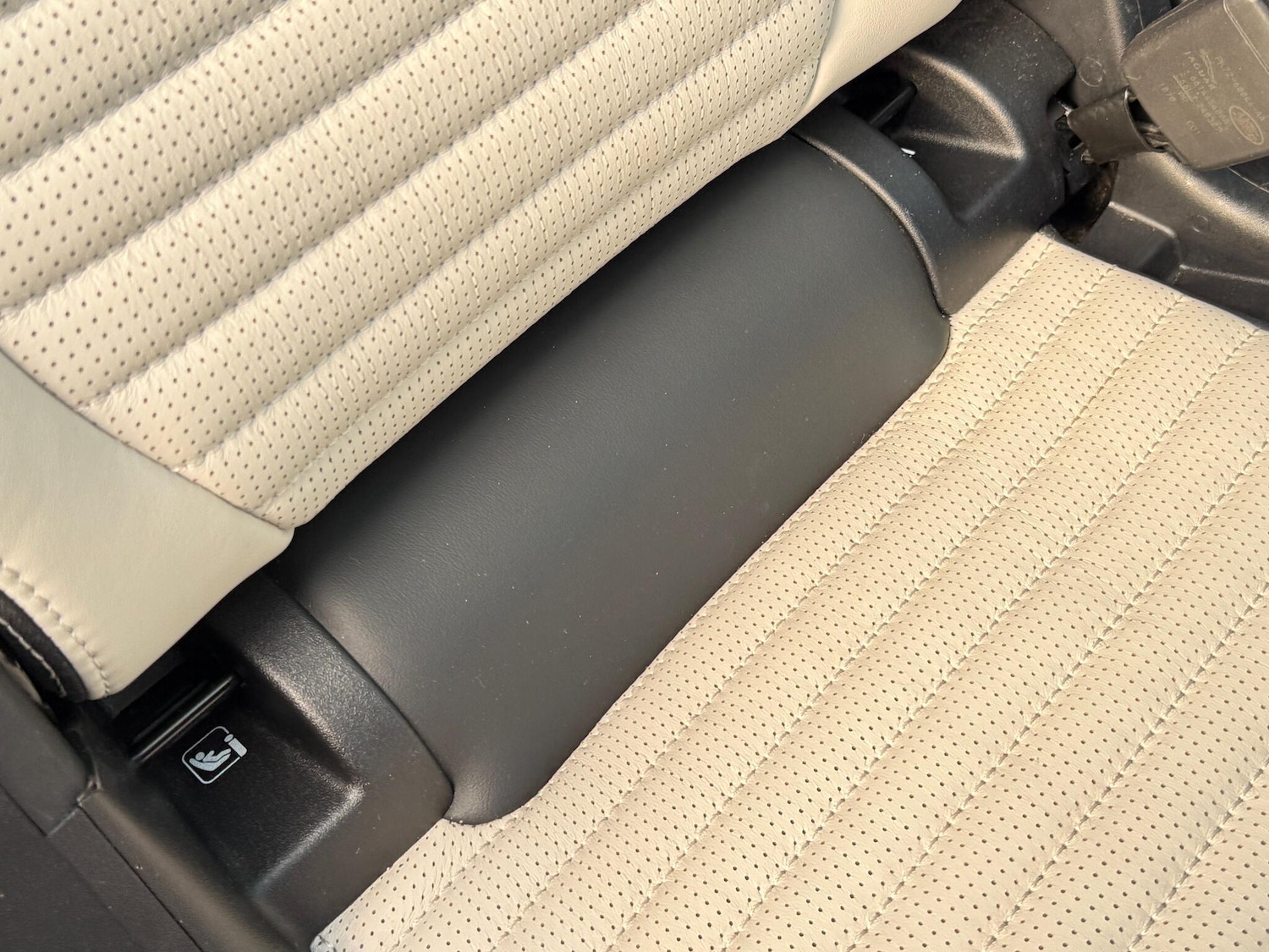 Used Land Rover Discovery Sport 2024 for sale - 76606899: Photo 36