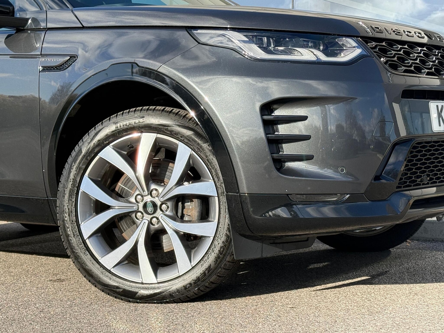 Used Land Rover Discovery Sport 2024 for sale - 76606899: Photo 9