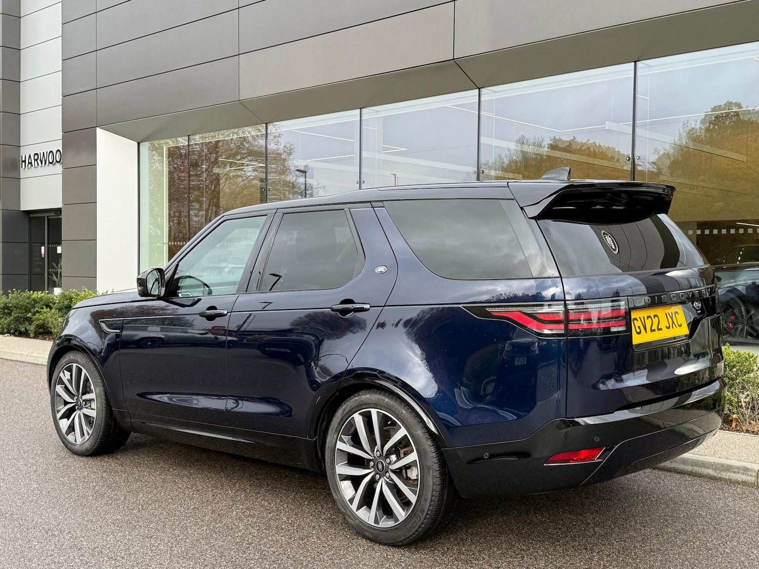 Used Land Rover Discovery 2022 for sale - 76472462: Photo 17