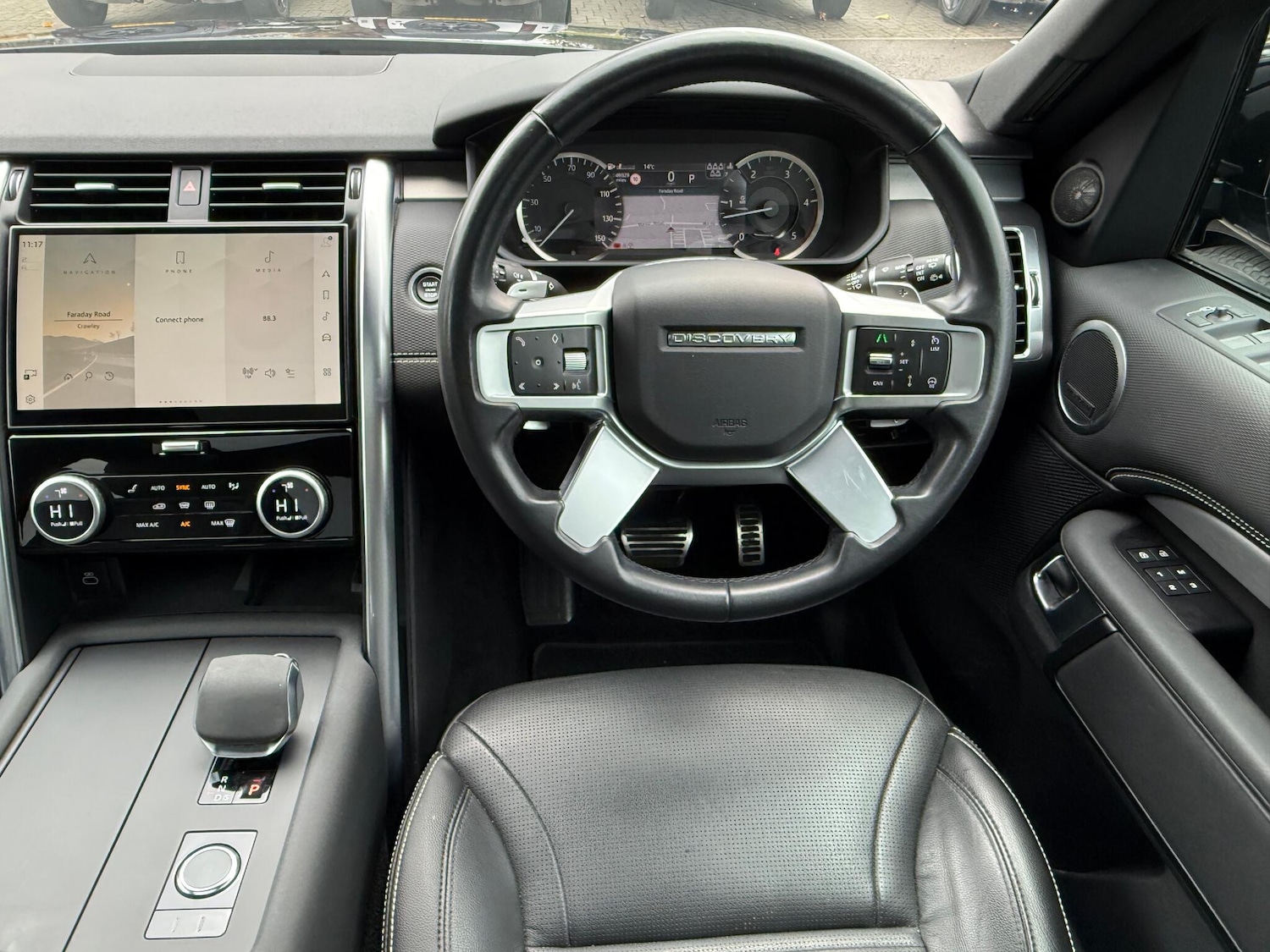 Used Land Rover Discovery 2022 for sale - 76472462: Photo 25