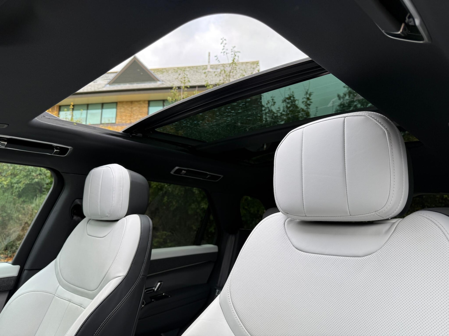 Used Land Rover Range Rover Sport 2023 for sale - 76472495: Photo 5