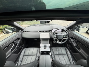 Used Land Rover Range Rover Evoque 2024 for sale - 76136987: Photo 3