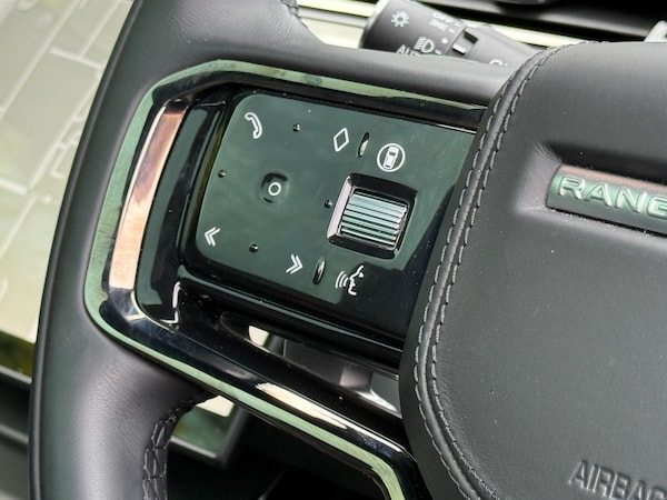 Used Land Rover Range Rover Evoque 2024 for sale - 76136987: Photo 45