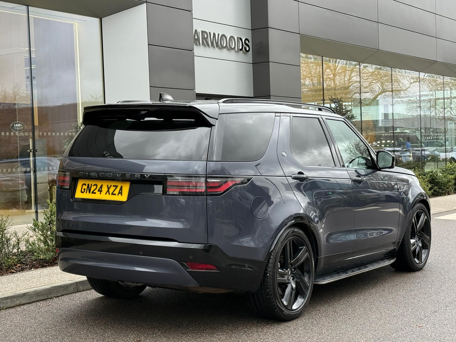 Used Land Rover Discovery 2024 for sale - 76765586: Photo 12