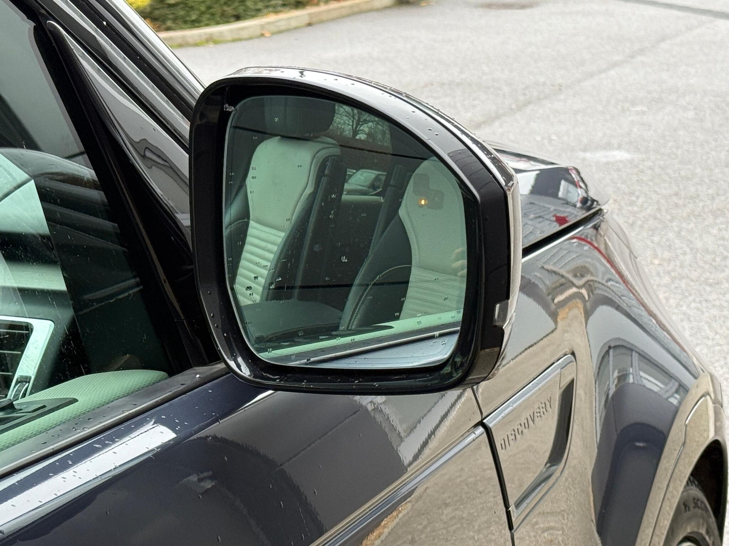 Used Land Rover Discovery 2024 for sale - 76765586: Photo 13