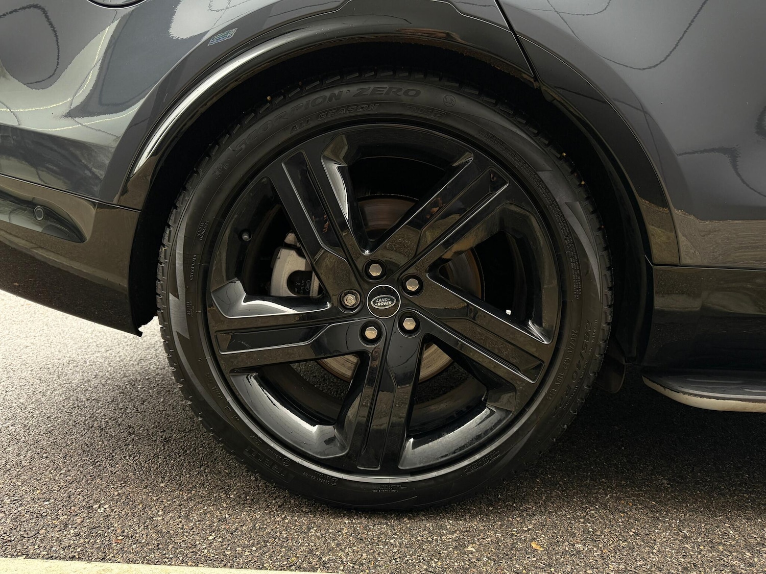 Used Land Rover Discovery 2024 for sale - 76765586: Photo 20