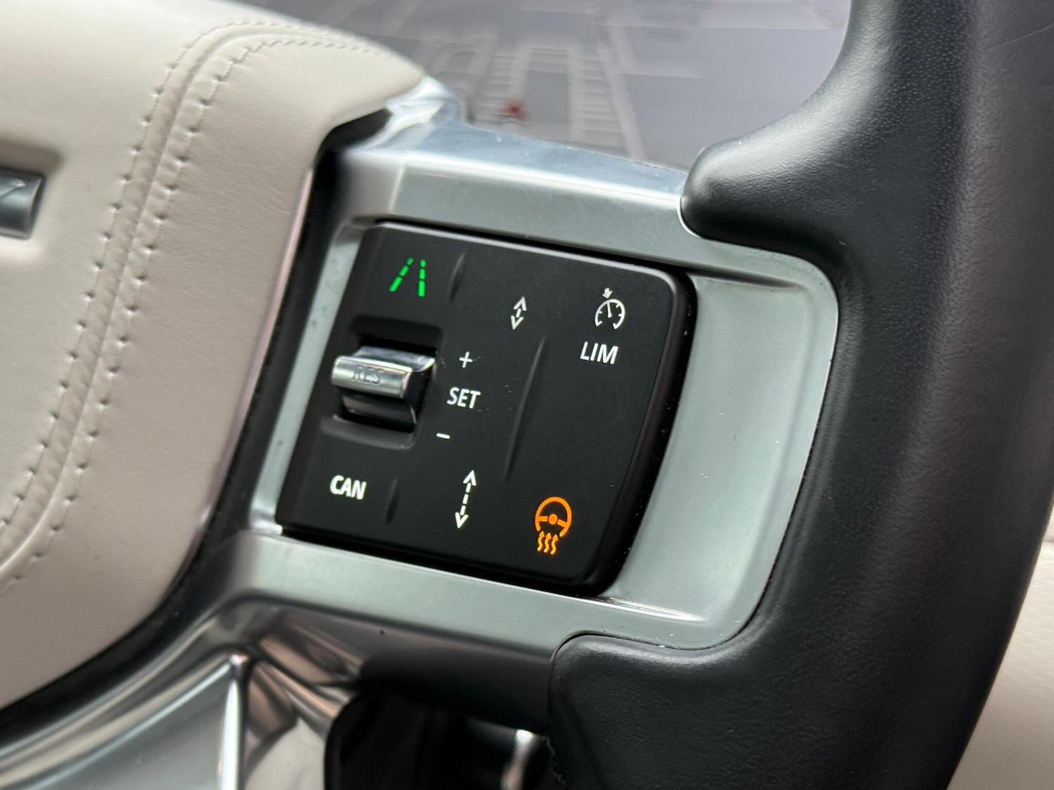 Used Land Rover Discovery 2024 for sale - 76765586: Photo 48