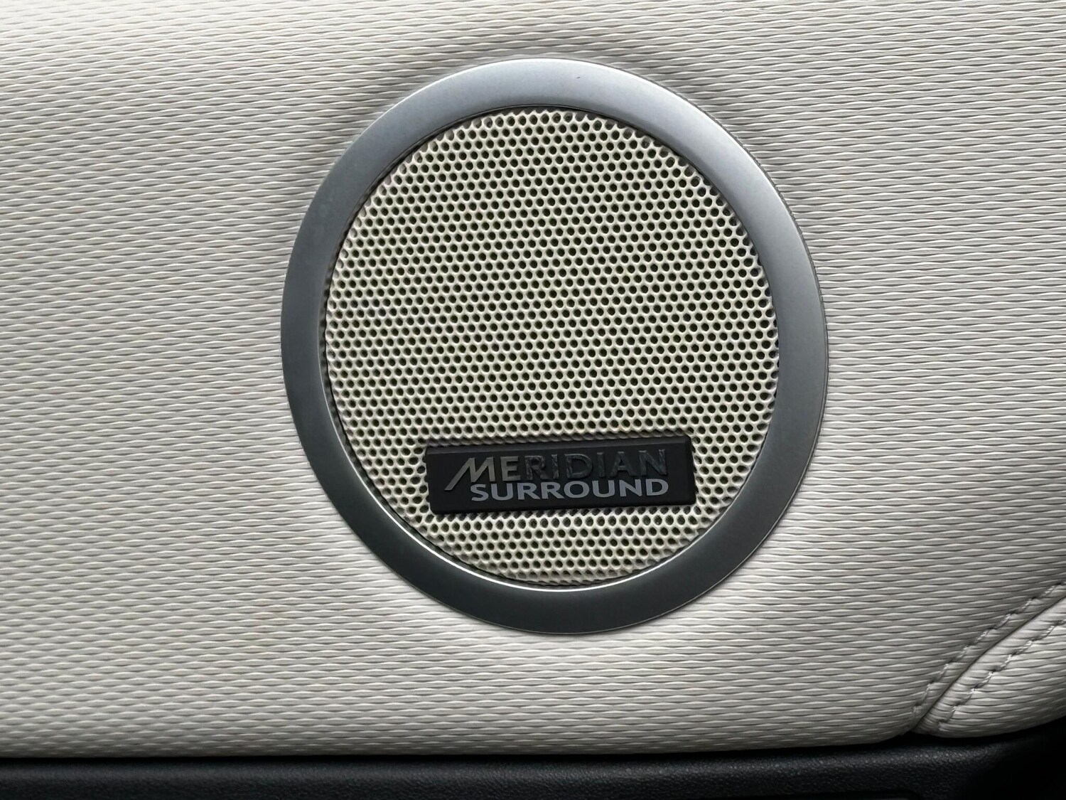 Used Land Rover Discovery 2024 for sale - 76765586: Photo 50