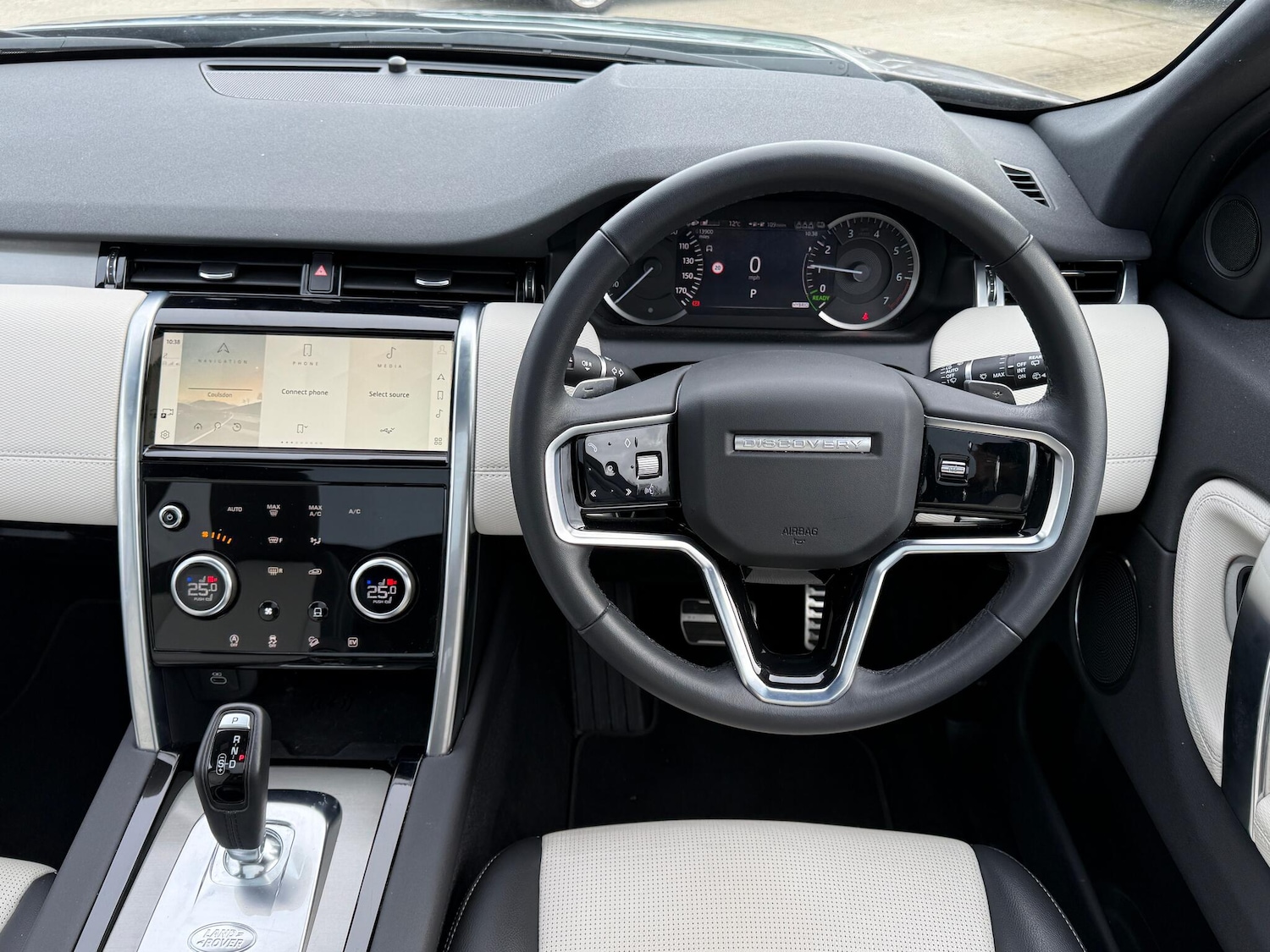 Used Land Rover Discovery Sport 2024 for sale - 76499837: Photo 23