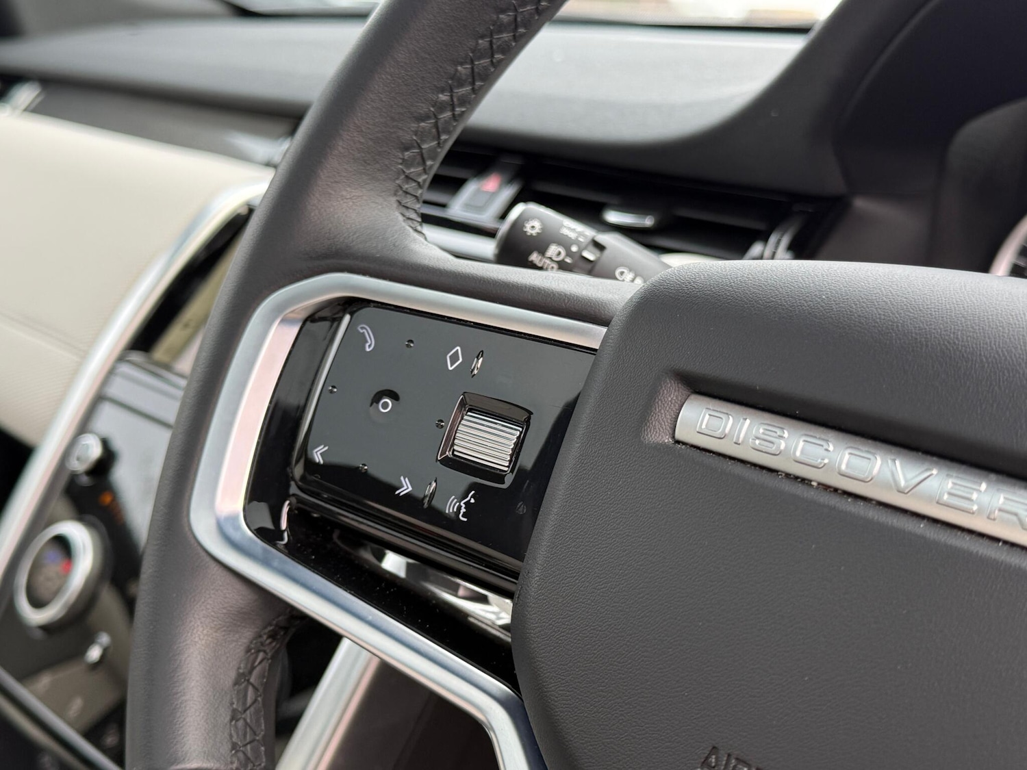 Used Land Rover Discovery Sport 2024 for sale - 76499837: Photo 39