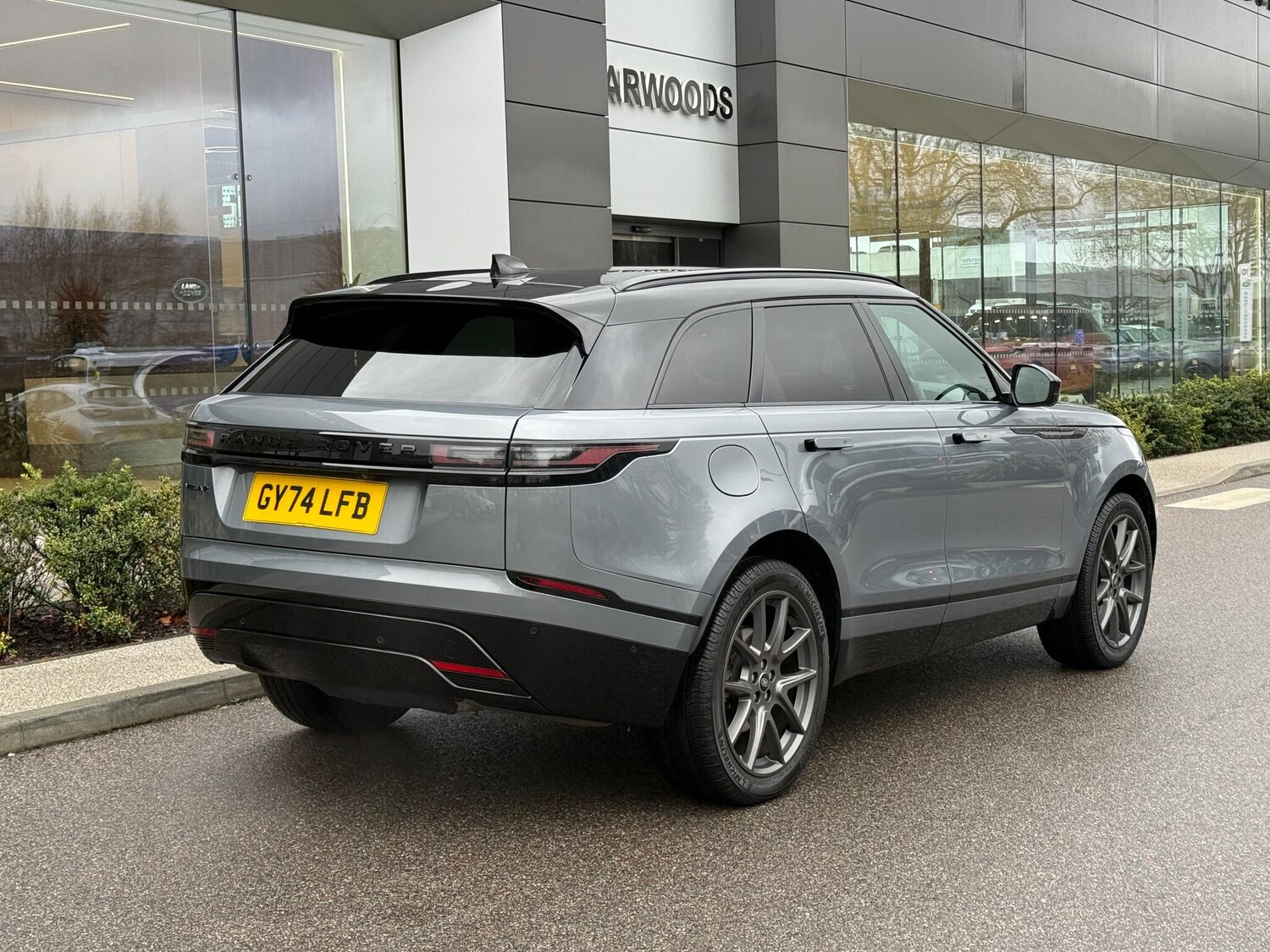 Used Land Rover Range Rover Velar 2024 for sale - 76425391: Photo 12