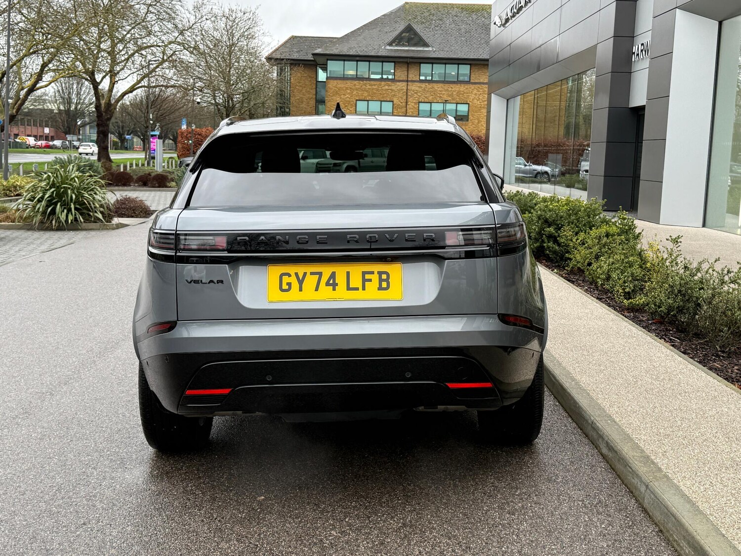 Used Land Rover Range Rover Velar 2024 for sale - 76425391: Photo 16