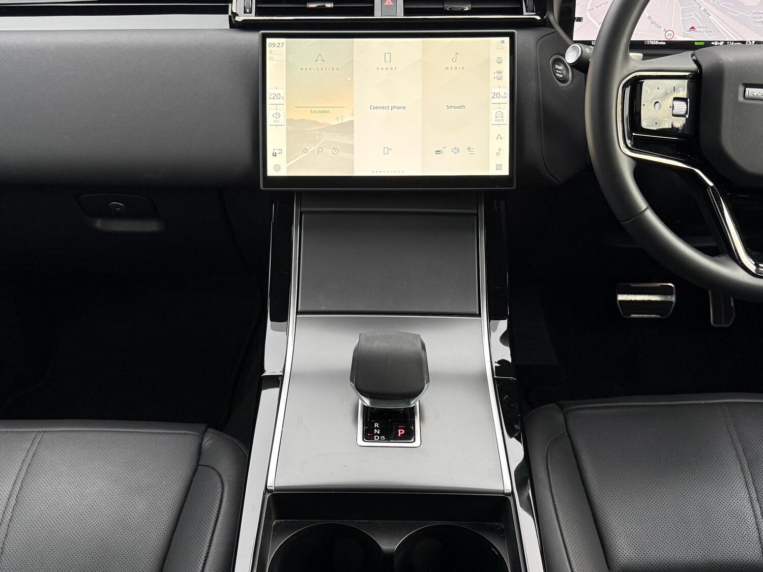 Used Land Rover Range Rover Velar 2024 for sale - 76425391: Photo 24