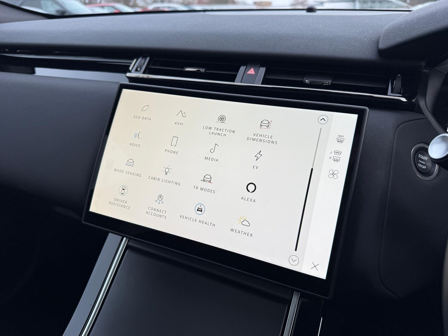 Used Land Rover Range Rover Velar 2024 for sale - 76425391: Photo 53