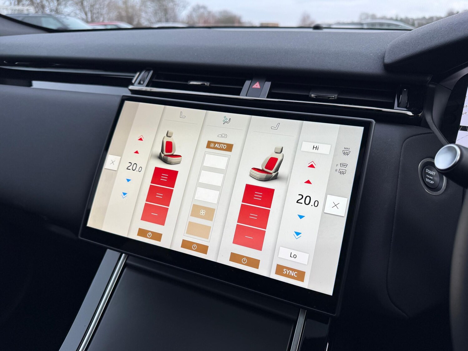 Used Land Rover Range Rover Velar 2024 for sale - 76425391: Photo 56