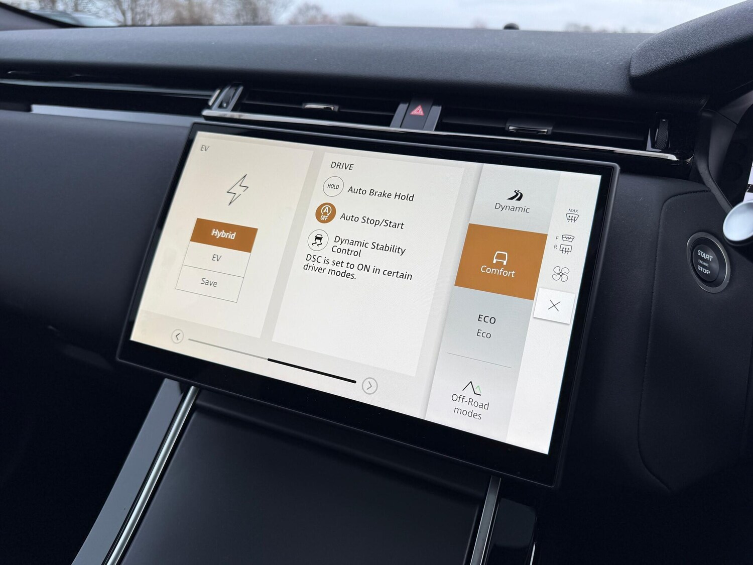 Used Land Rover Range Rover Velar 2024 for sale - 76425391: Photo 58