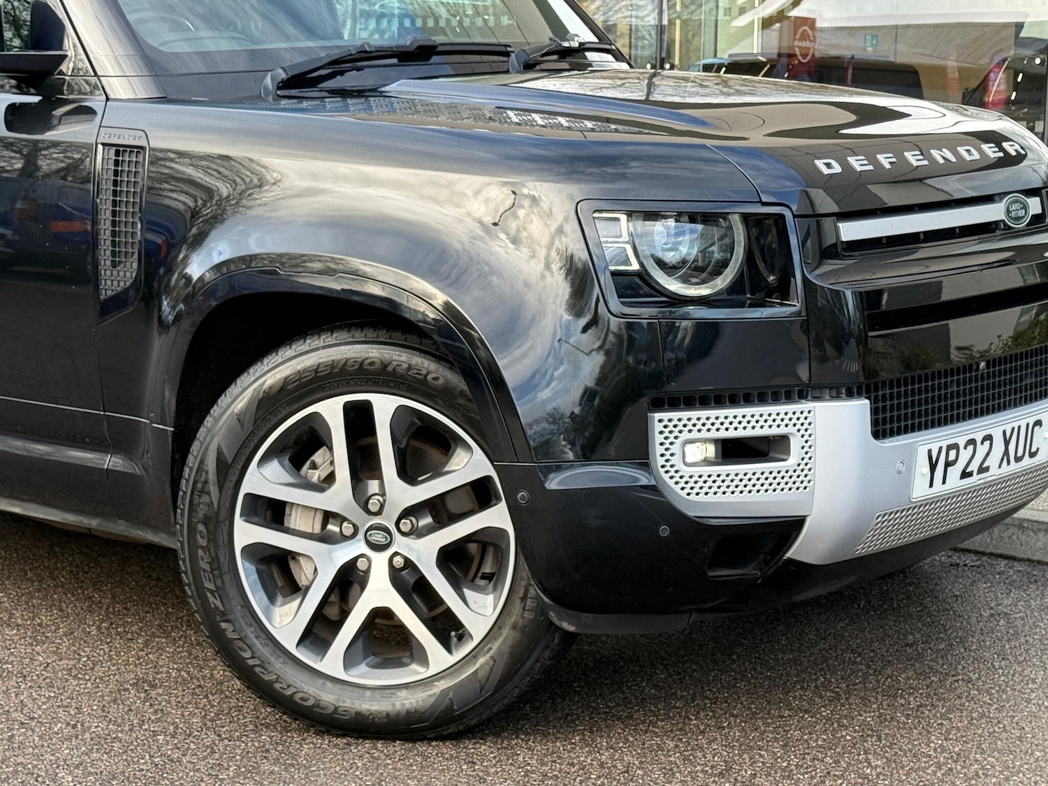 Used Land Rover Defender 110 for sale - 77242492: Photo 12