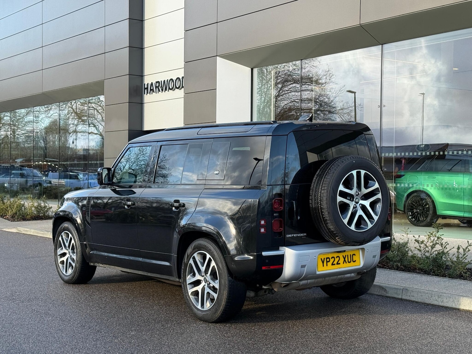 Used Land Rover Defender 110 for sale - 77242492: Photo 16