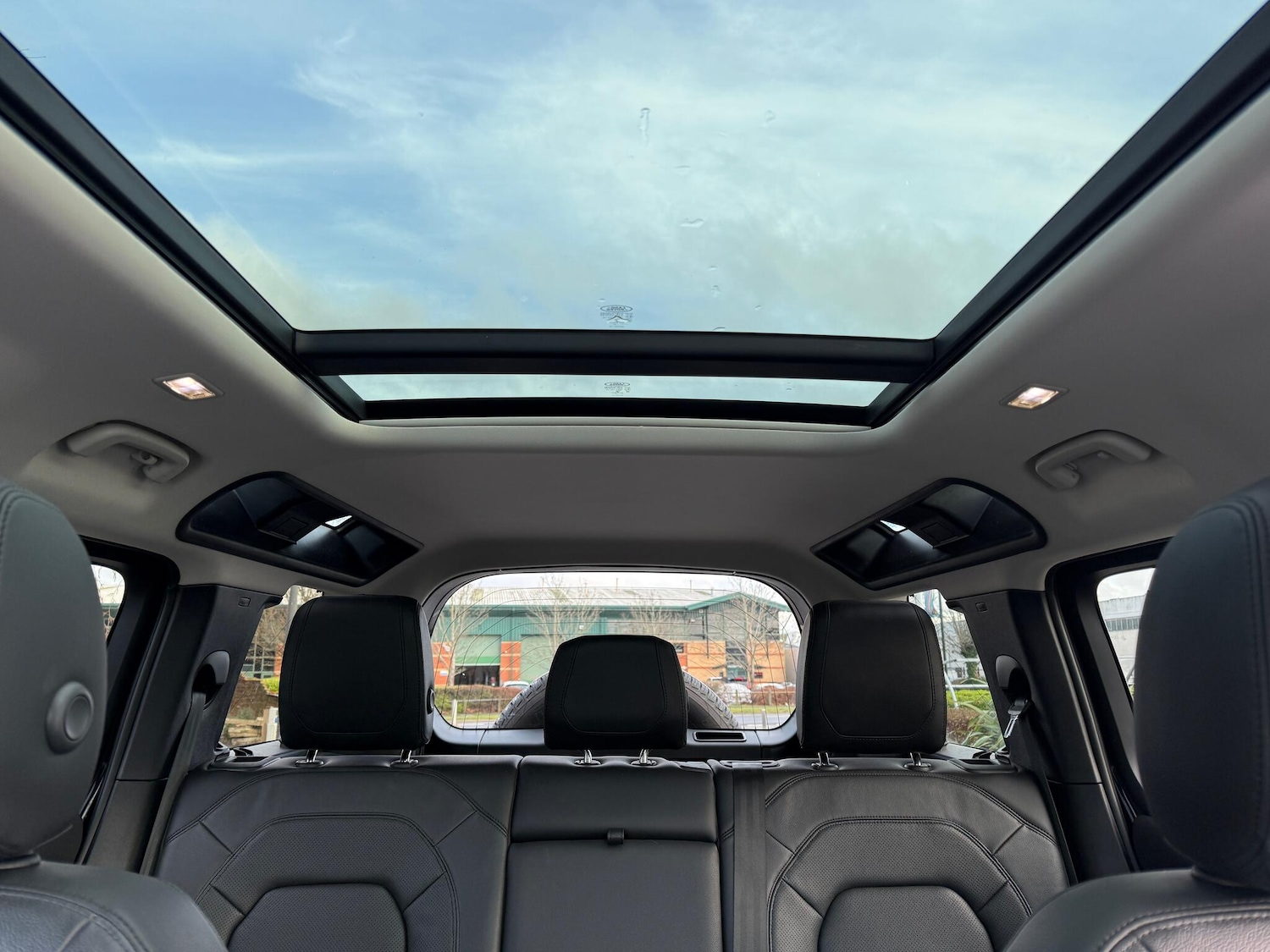 Used Land Rover Defender 110 for sale - 77242492: Photo 28