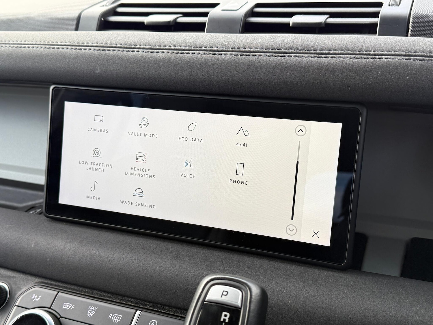 Used Land Rover Defender 110 for sale - 77242492: Photo 32