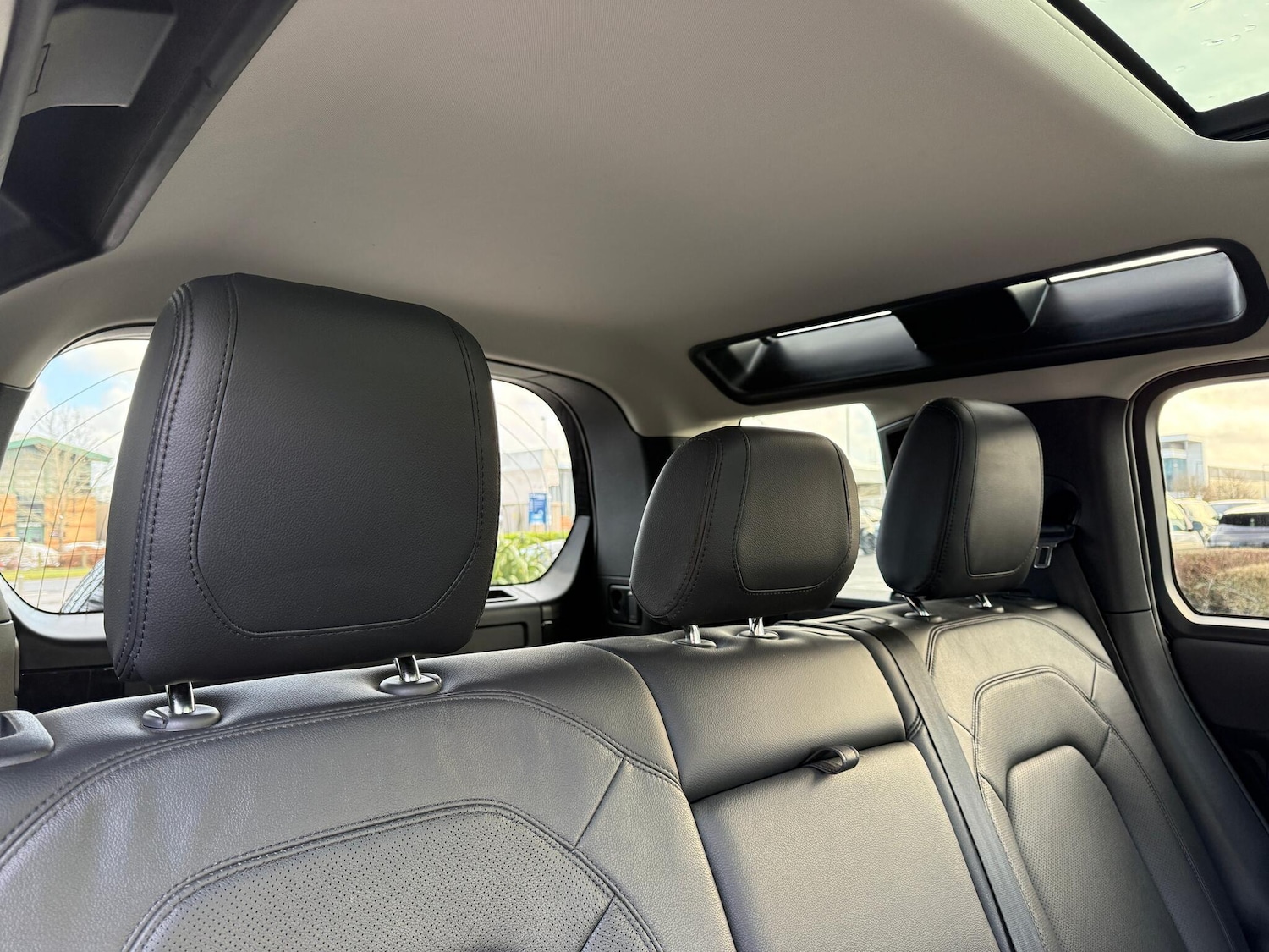 Used Land Rover Defender 110 for sale - 77242492: Photo 38