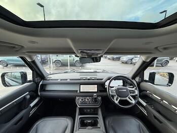 Used Land Rover Defender 110 2022 for sale - 77242492: Photo