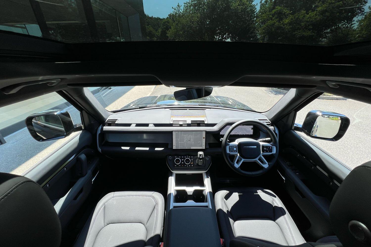 Used Land Rover Defender 2025 for sale - 76499516: Photo 3