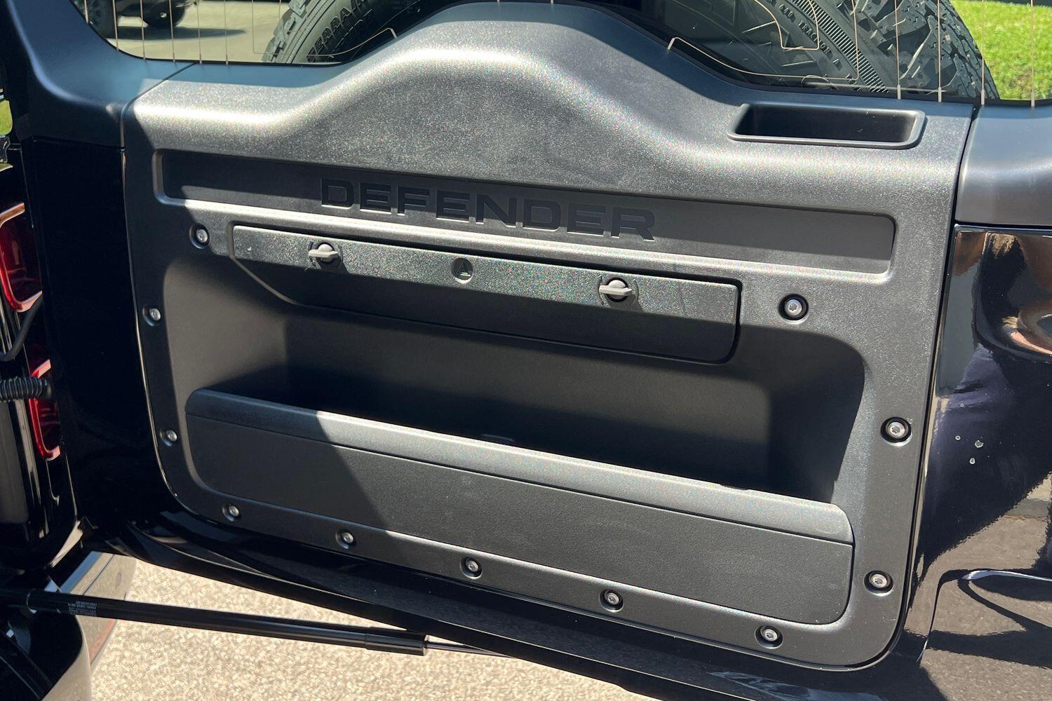 Used Land Rover Defender 2025 for sale - 76499516: Photo 32