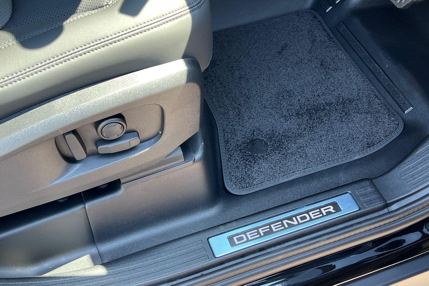 Used Land Rover Defender 2025 for sale - 76499516: Photo 39