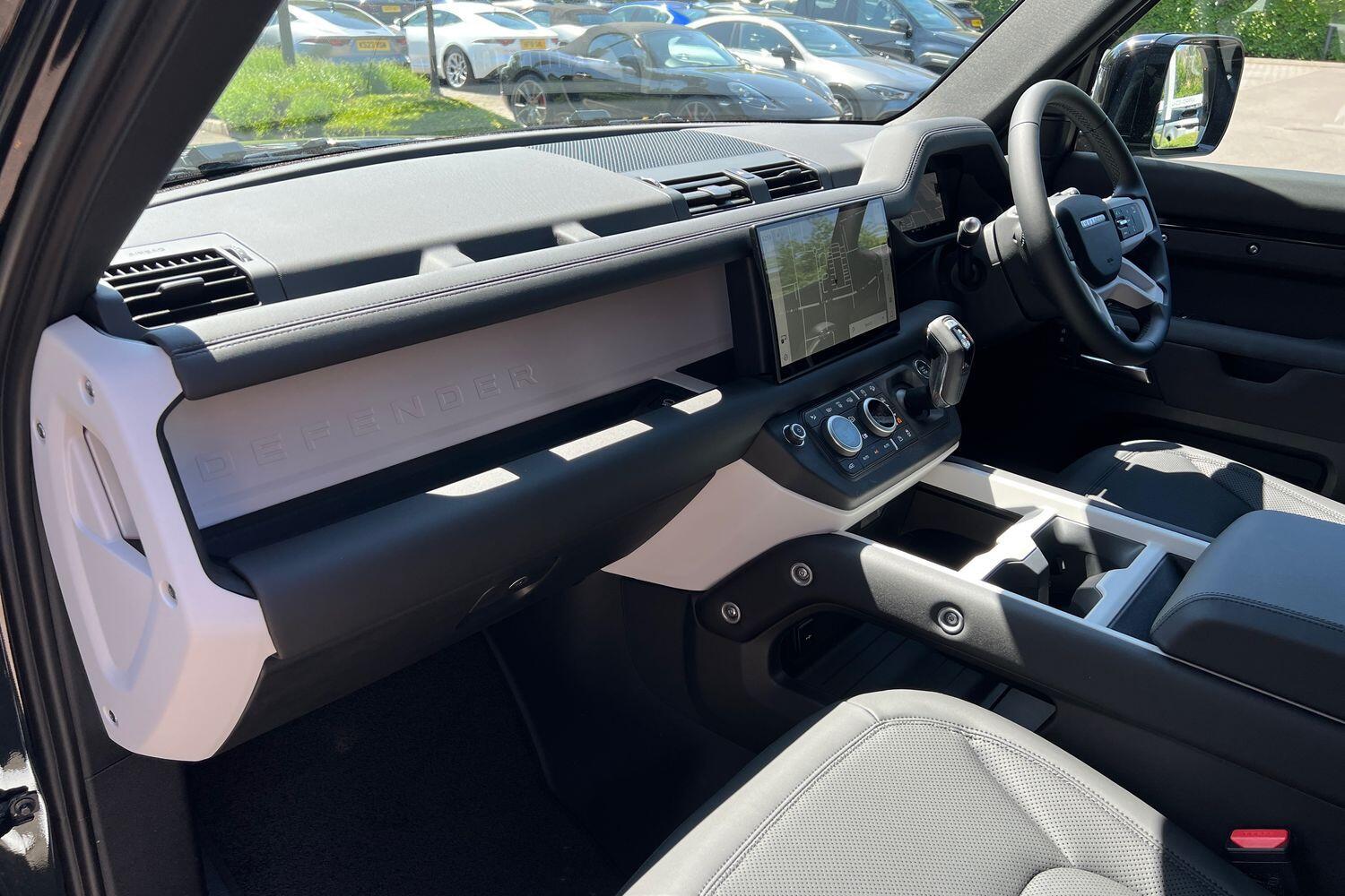 Used Land Rover Defender 2025 for sale - 76499516: Photo 43