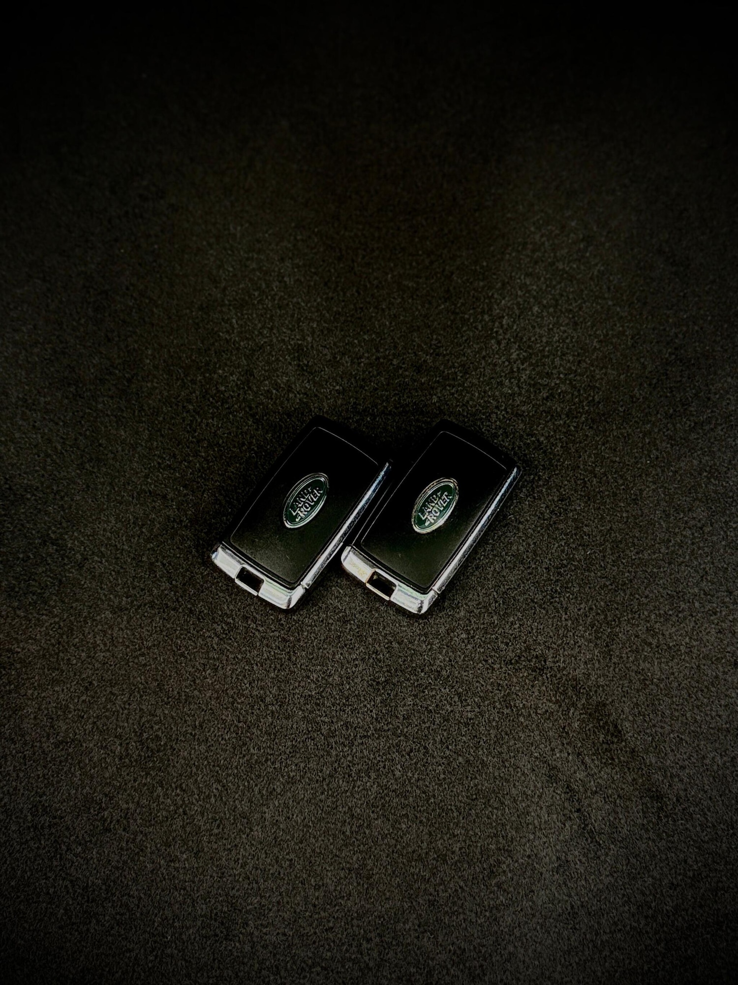 Used Land Rover Defender 2025 for sale - 76409610: Photo 3