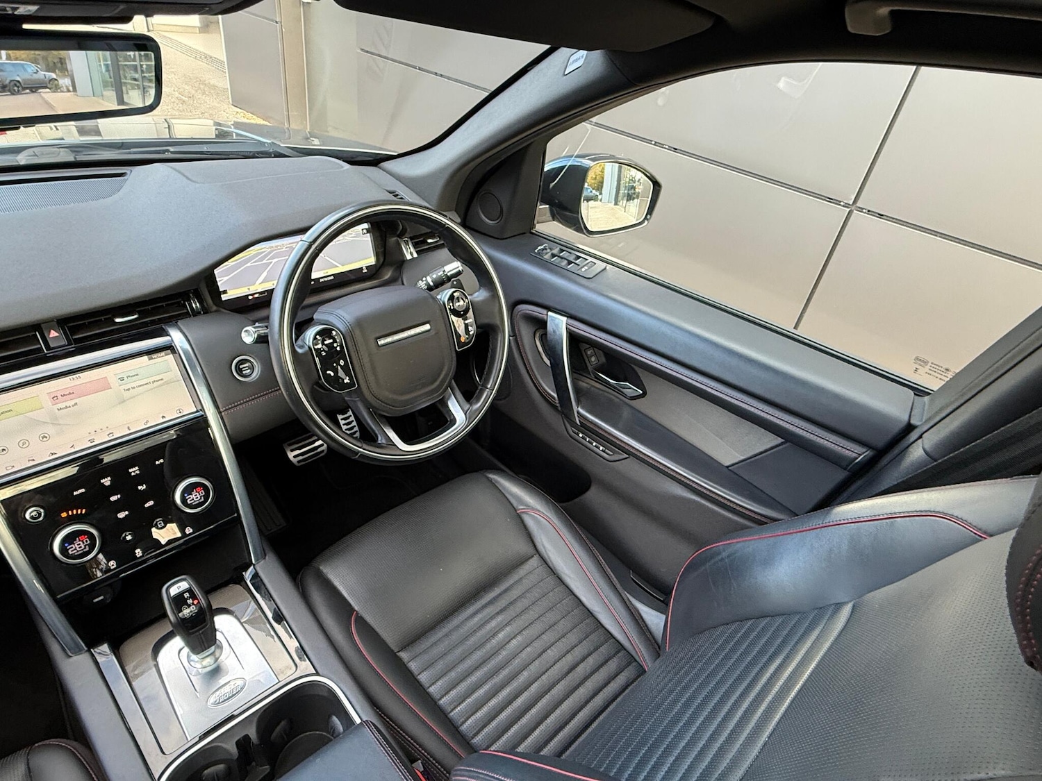 Used Land Rover Discovery Sport 2020 for sale - 76371415: Photo 29