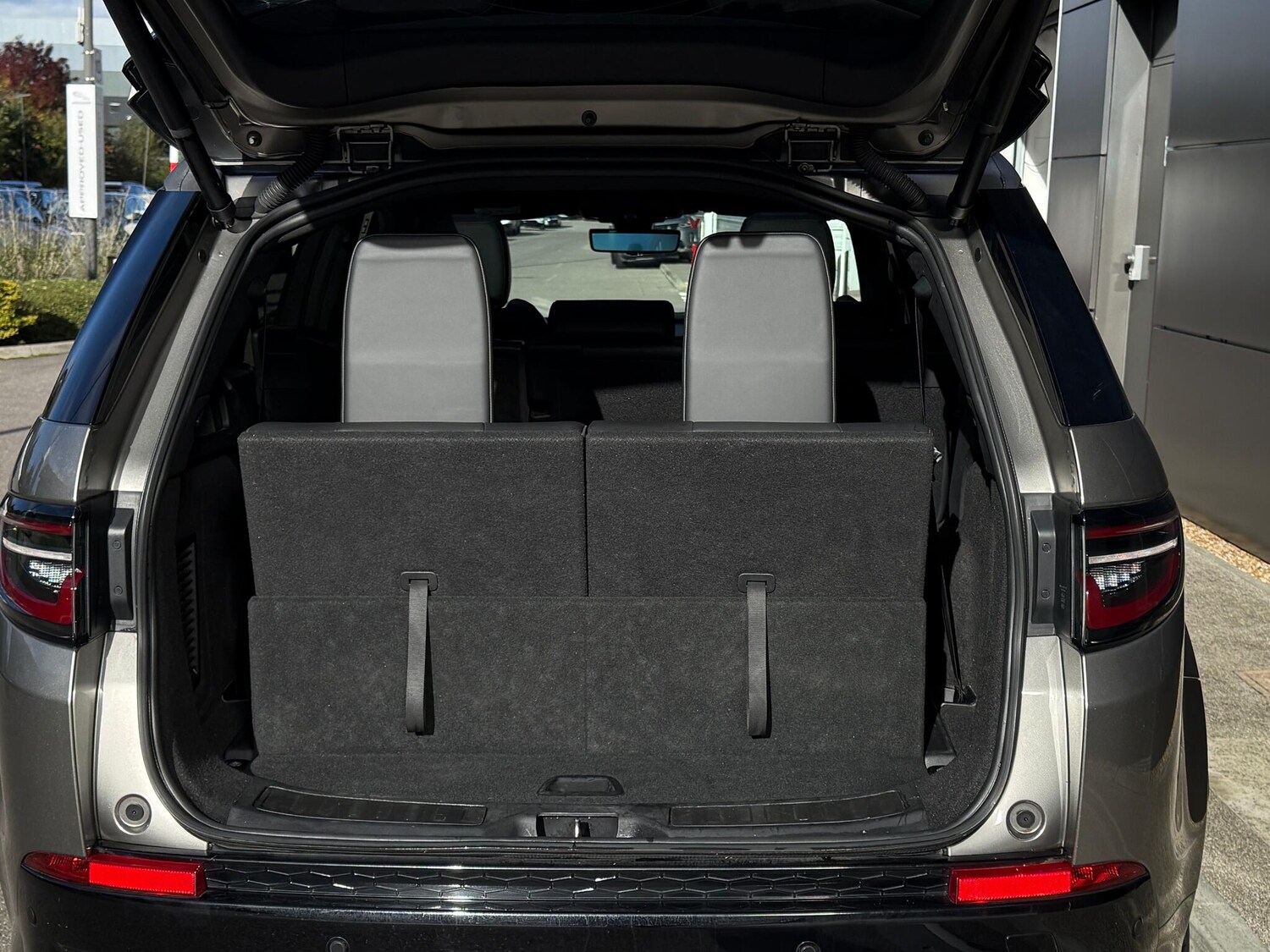 Used Land Rover Discovery Sport 2020 for sale - 76371415: Photo 32