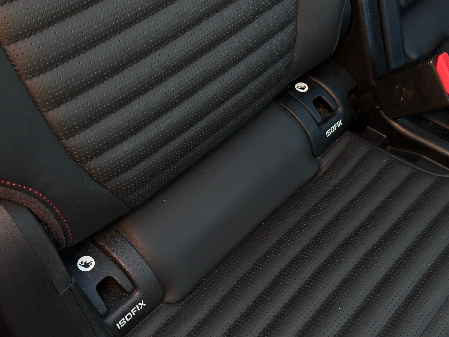 Used Land Rover Discovery Sport 2020 for sale - 76371415: Photo 39