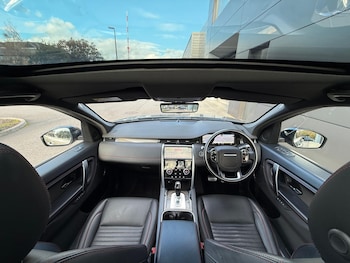 Used Land Rover Discovery Sport 2020 for sale - 76371415: Photo