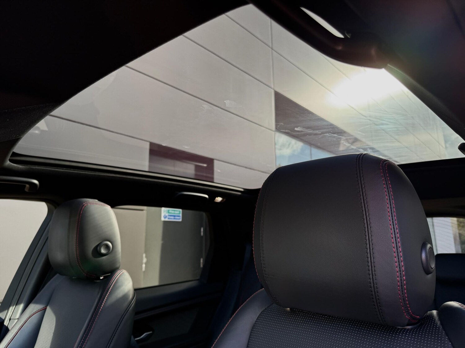 Used Land Rover Discovery Sport 2020 for sale - 76371415: Photo 4