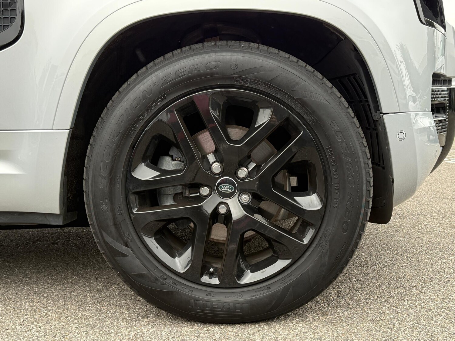 Used Land Rover Defender 110 2024 for sale - 76227838: Photo 23