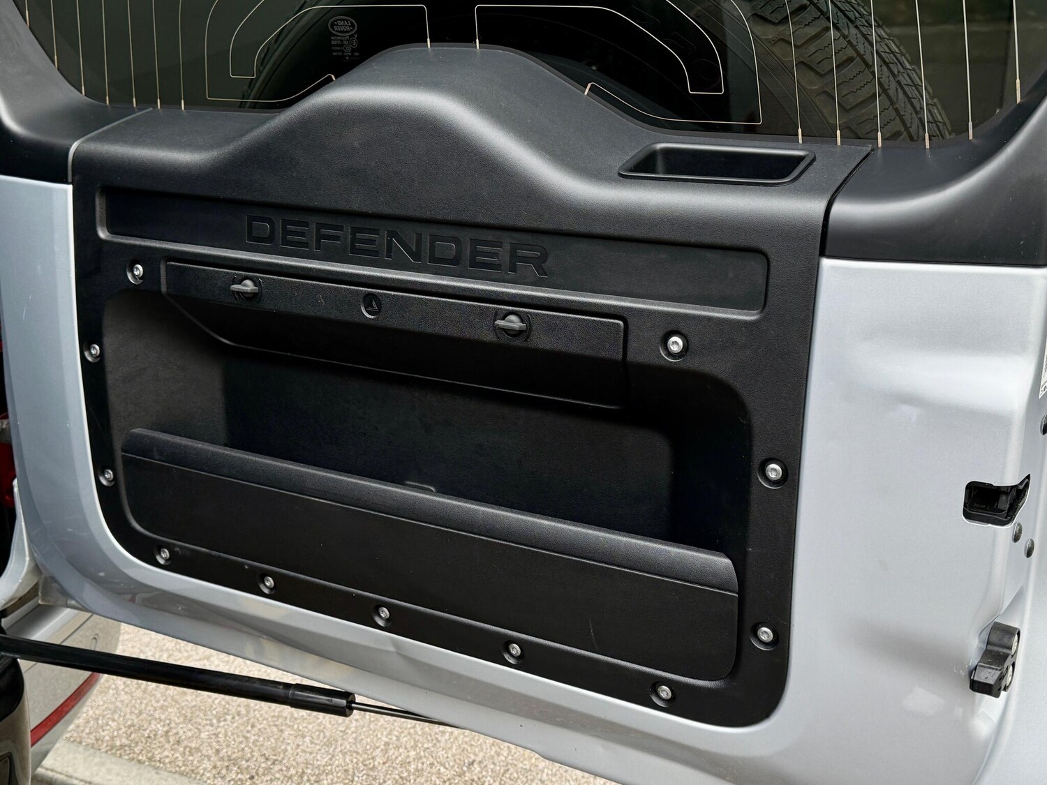 Used Land Rover Defender 110 2024 for sale - 76227838: Photo 37