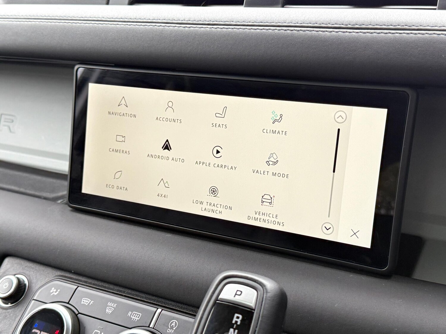 Used Land Rover Defender 110 2024 for sale - 76227838: Photo 61