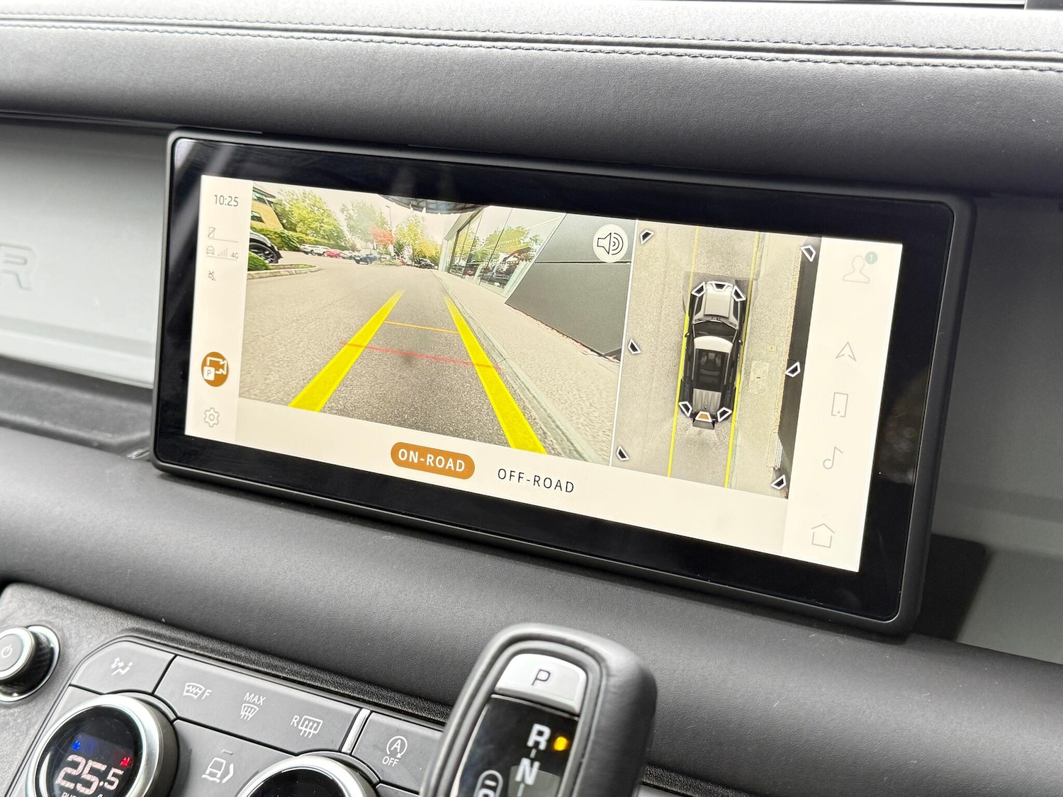 Used Land Rover Defender 110 2024 for sale - 76227838: Photo 7