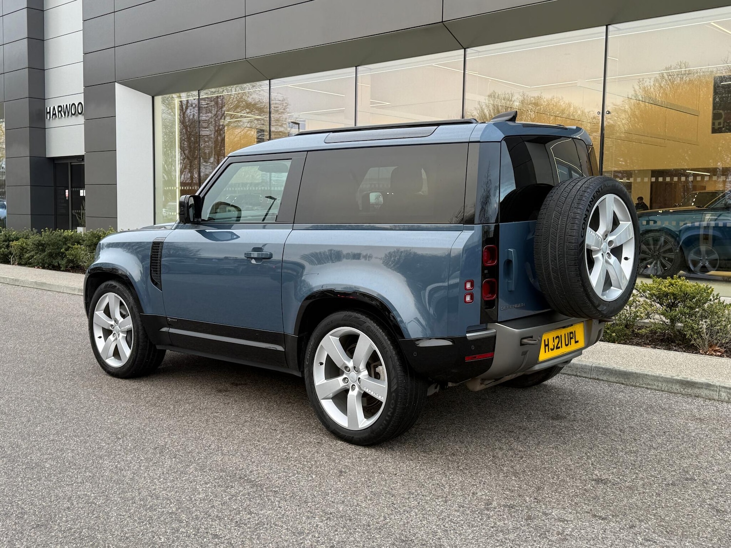 Used Land Rover Defender 90 2021 for sale - 77203664: Photo 21