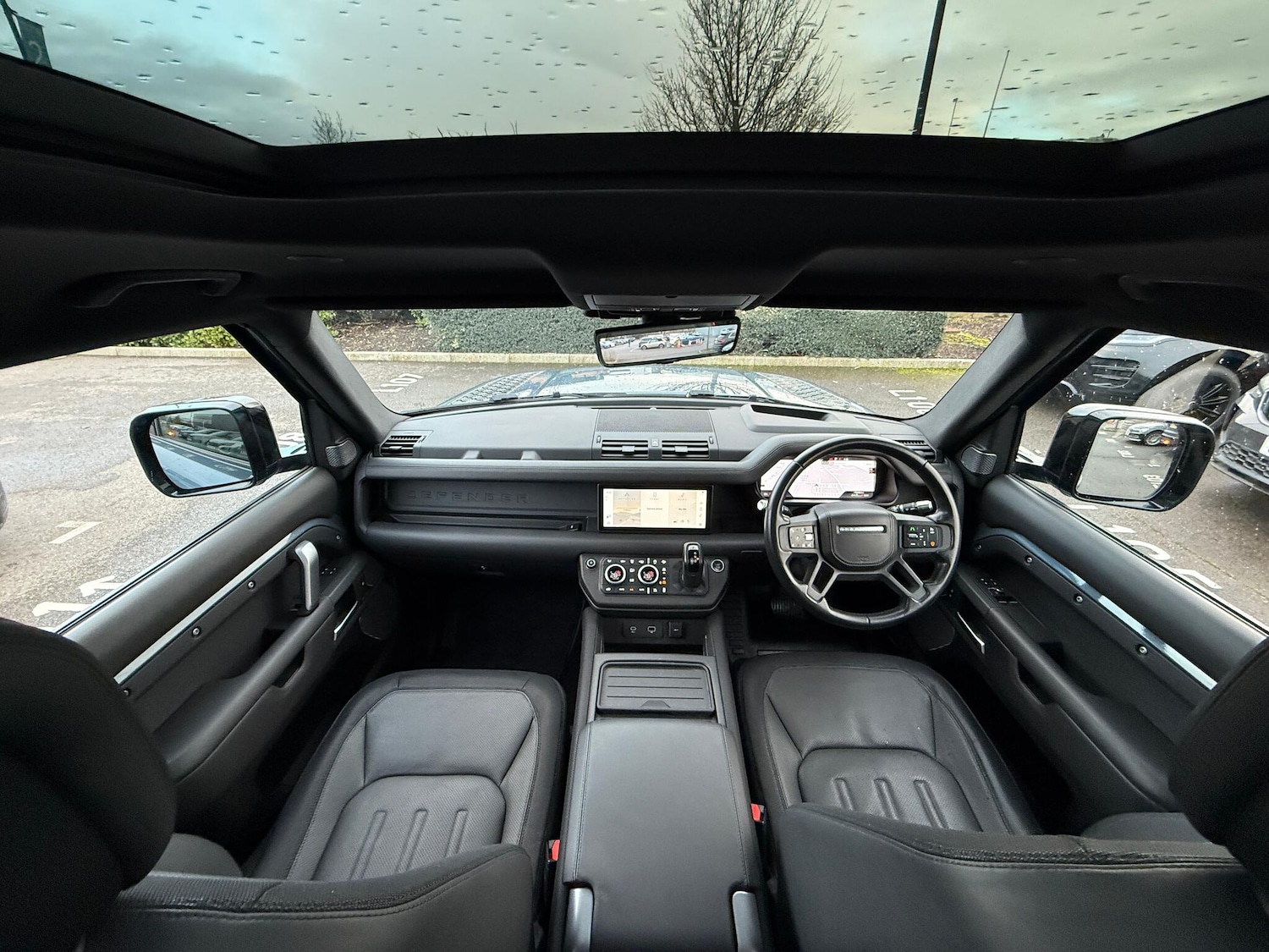 Used Land Rover Defender 90 2021 for sale - 77203664: Photo 3