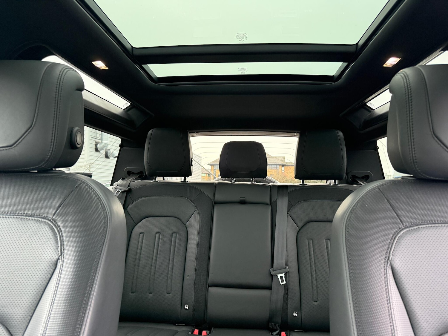 Used Land Rover Defender 90 2021 for sale - 77203664: Photo 38