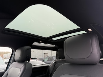 Used Land Rover Defender 90 2021 for sale - 77203664: Photo