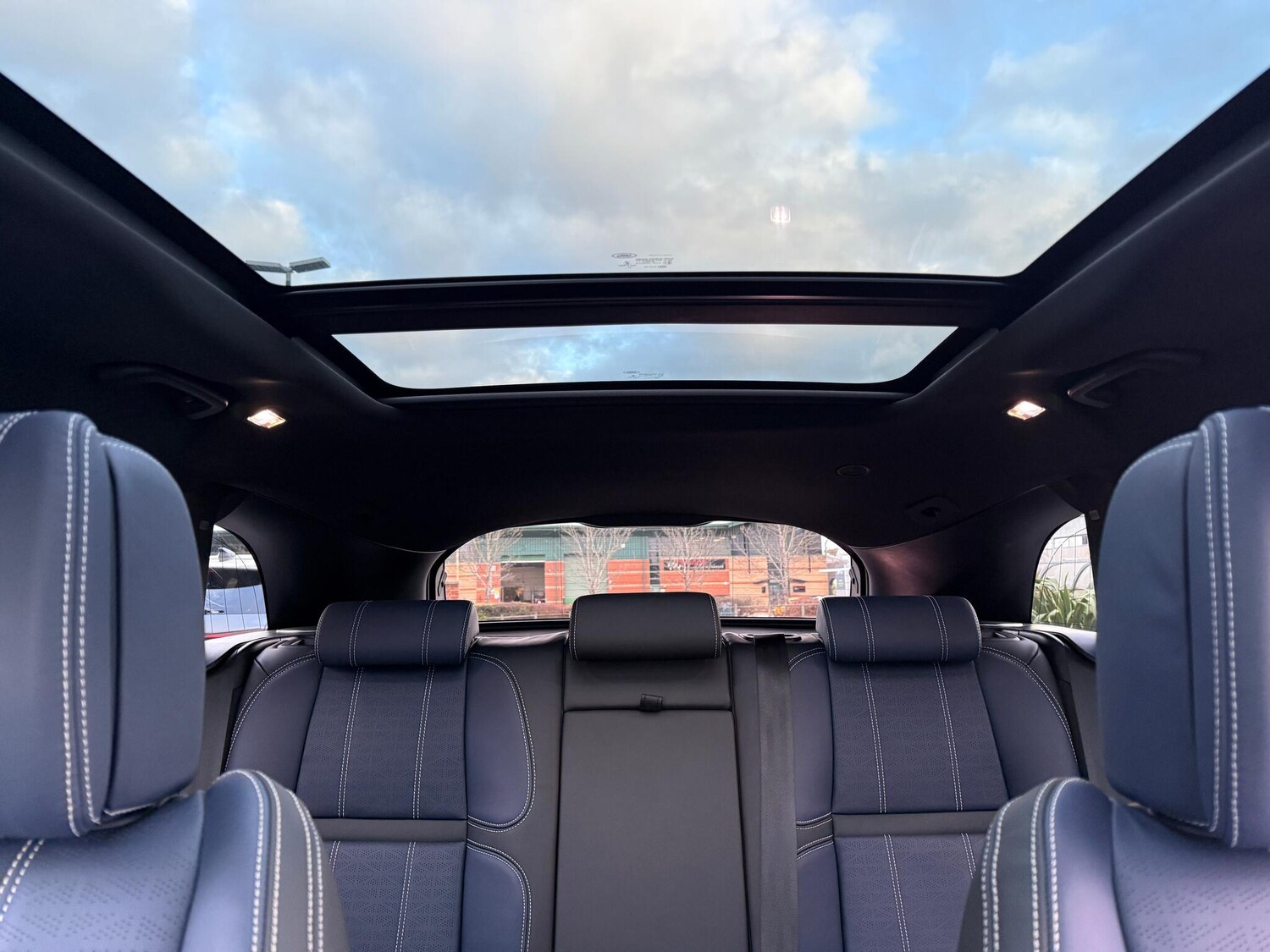 Used Land Rover Range Rover Velar 2022 for sale - 77358877: Photo 28