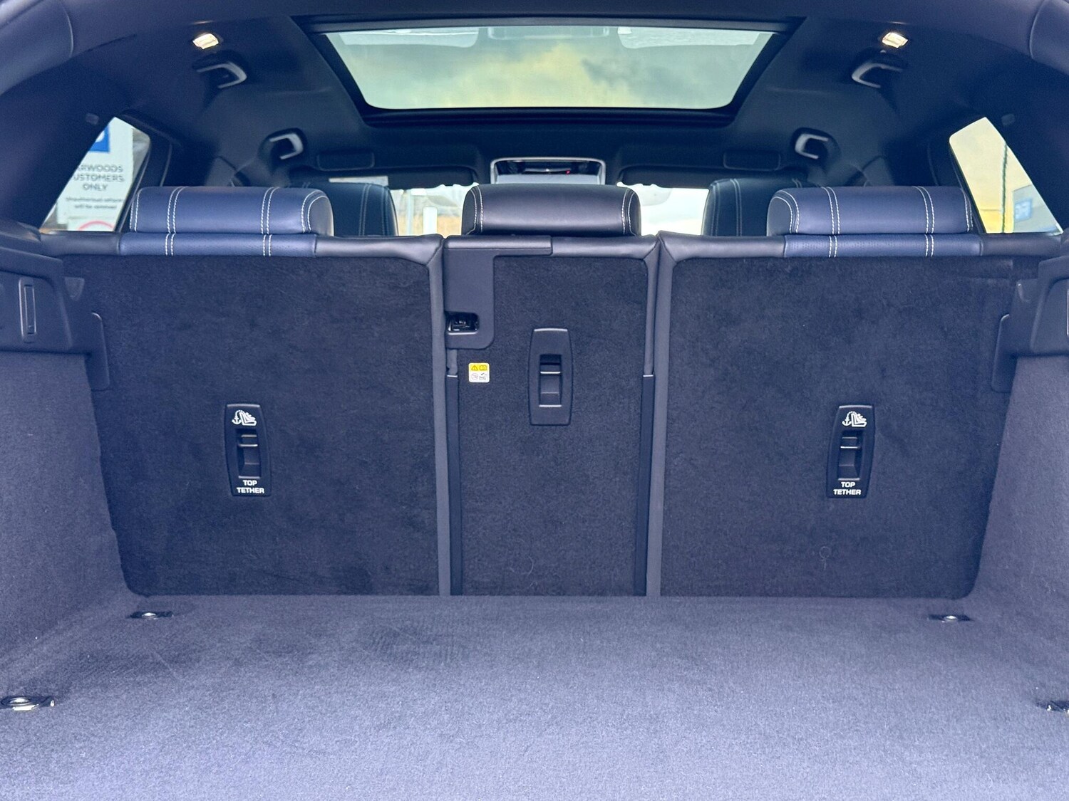 Used Land Rover Range Rover Velar 2022 for sale - 77358877: Photo 35